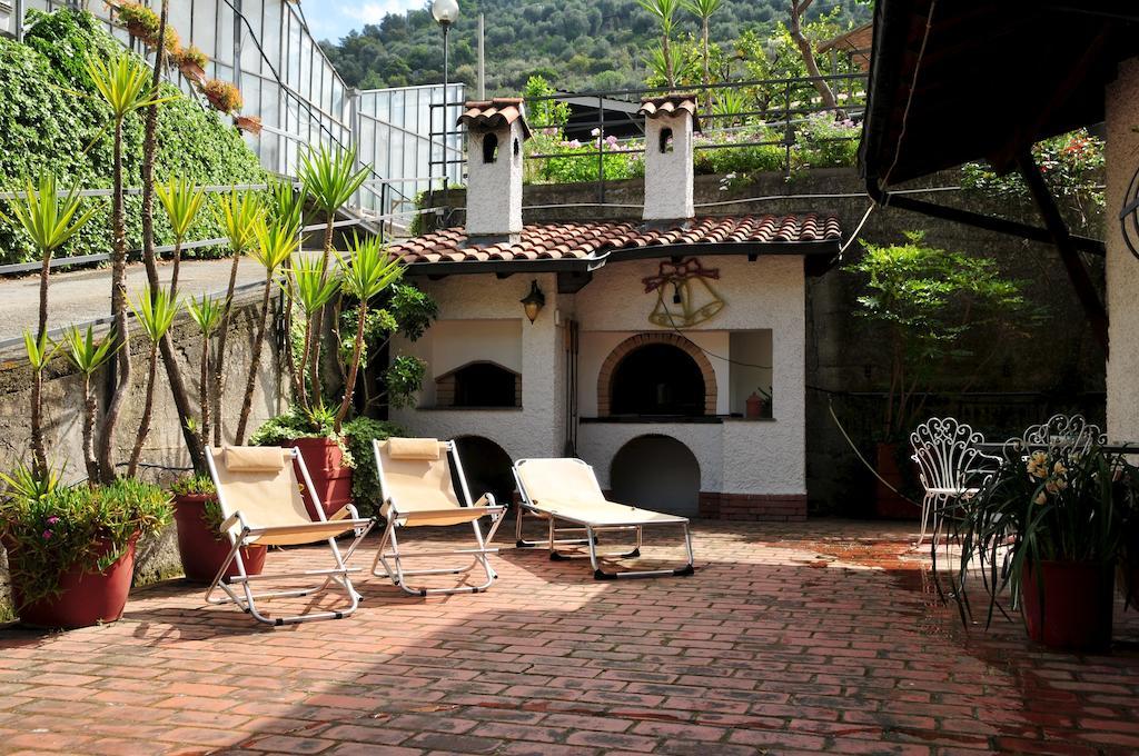 Le Rose Villa San Biagio della Cima Екстериор снимка